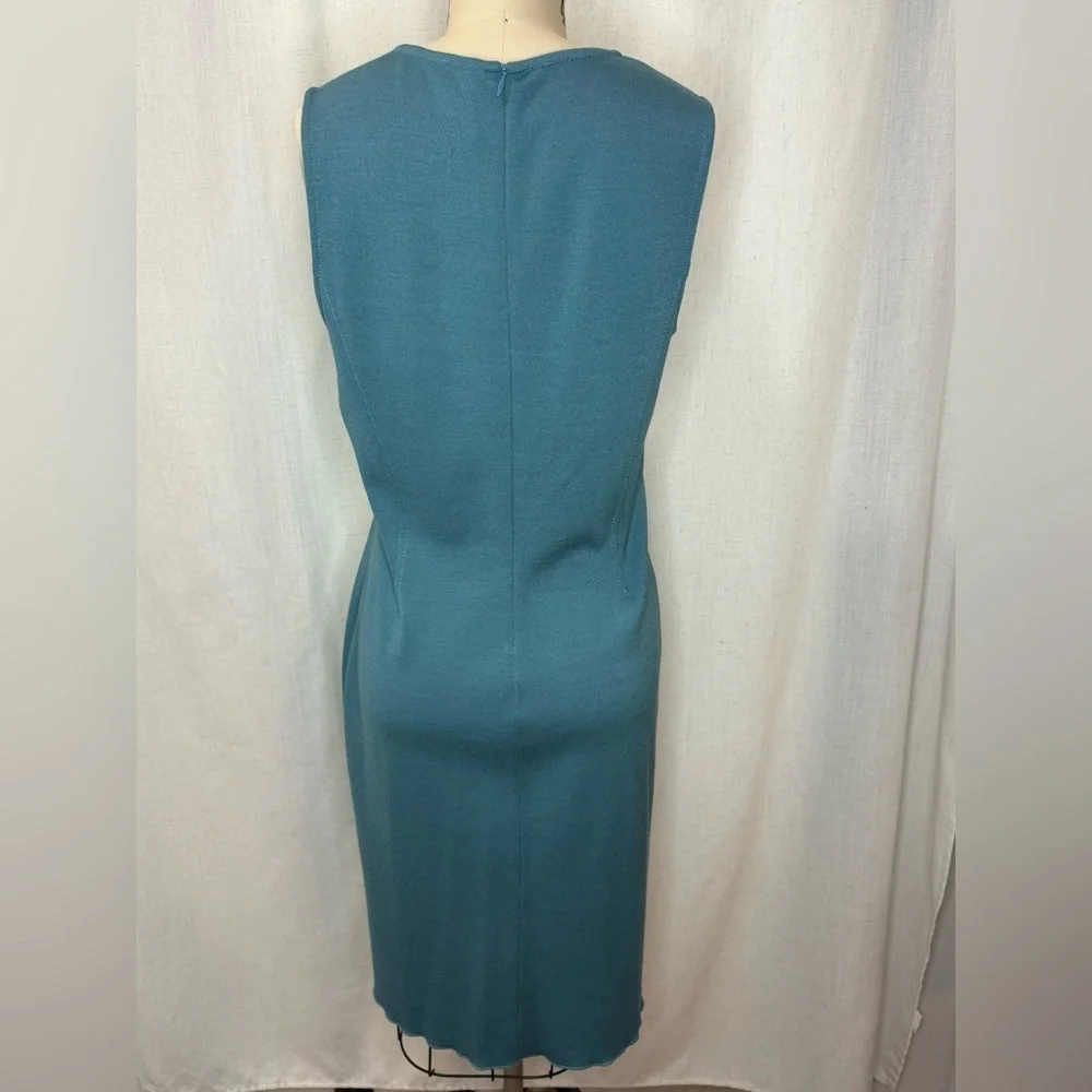St. John Blue Knit Sleeveless Sheath Dress Size 6 Classic Elegant Workwear - Picture 2 of 8